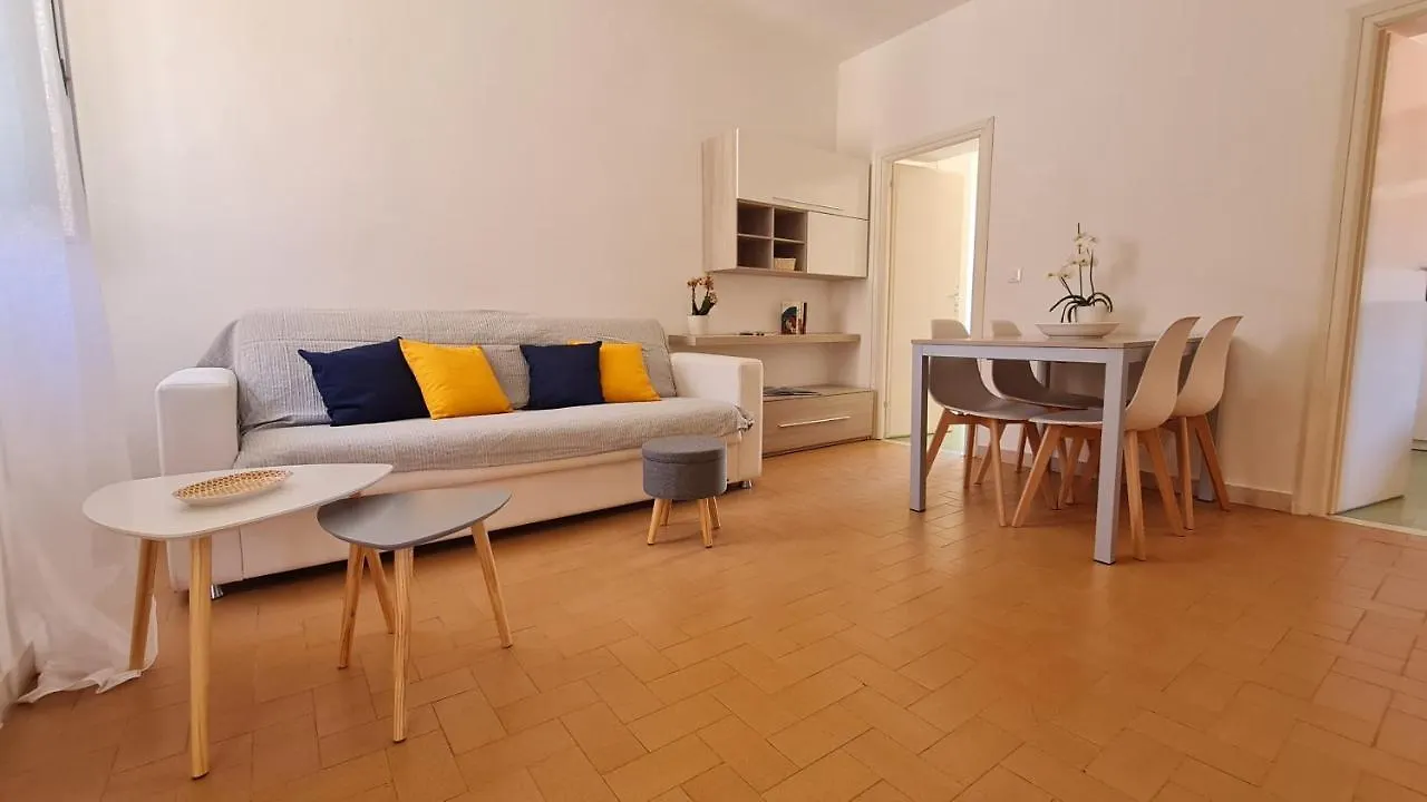 La Casa Di Delia contacts