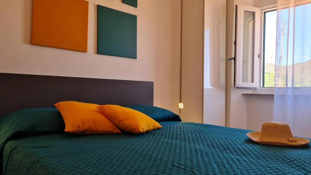 La Casa Di Delia Apartment Marciana Marina  Italy